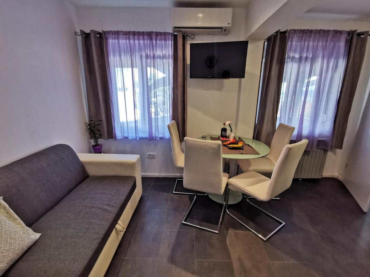 Apartments Plejic Seget Vranjica Luaran gambar