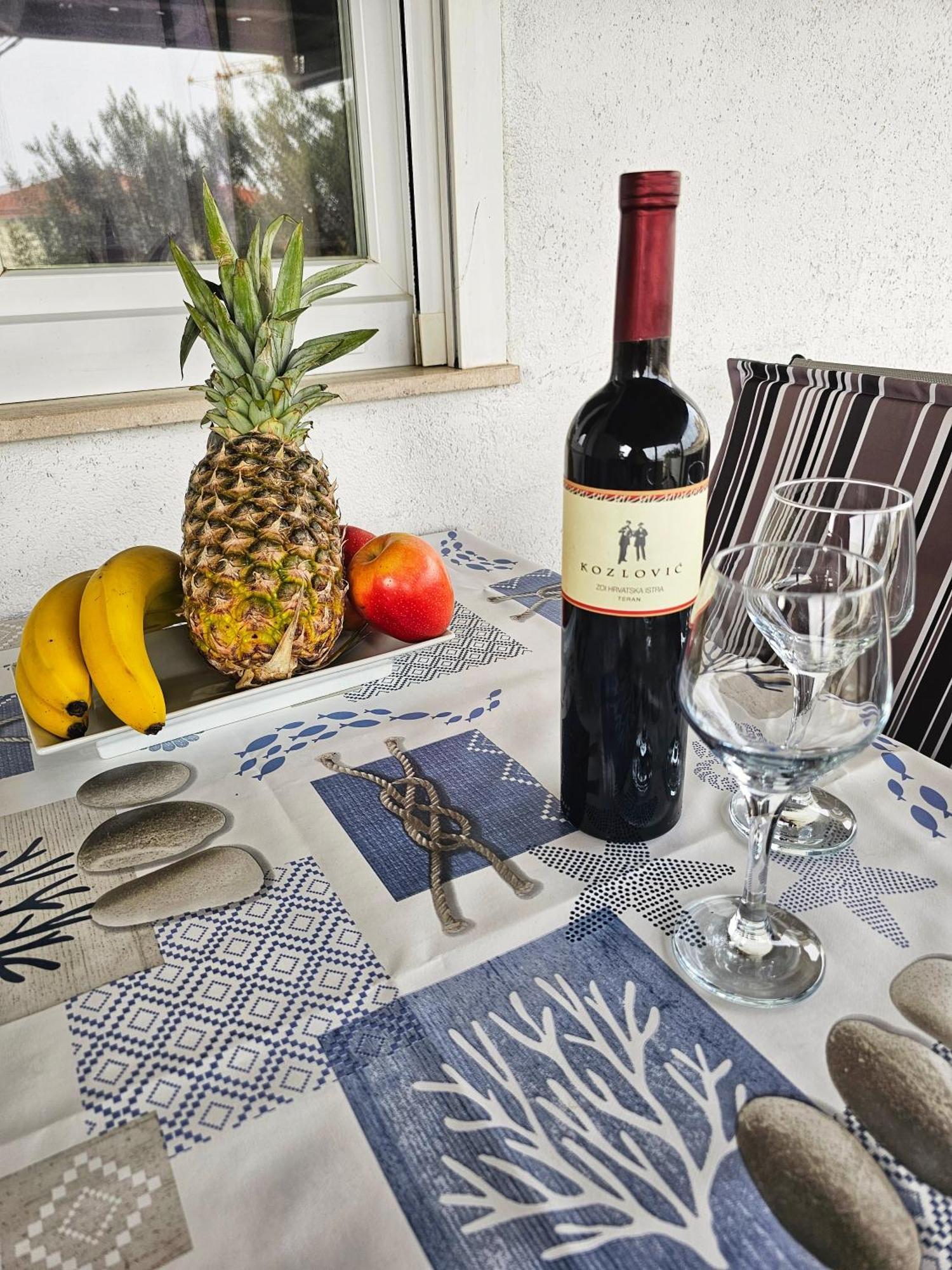 Apartments Plejic Seget Vranjica Luaran gambar